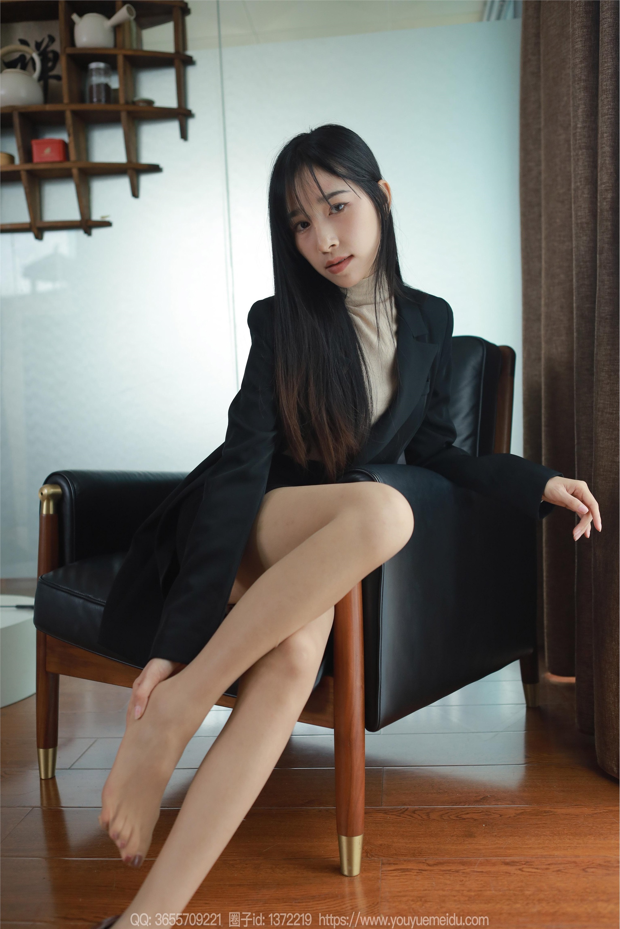 IESS异思趣向  2024.03.20 丝享家 1694 美子《OL小黑裙》